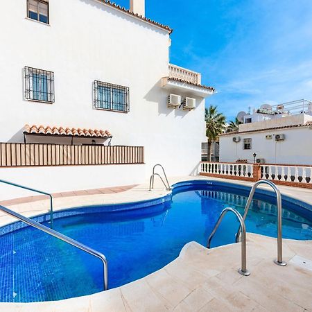Nerja Centro, Playa Carabeo Apartment Luaran gambar