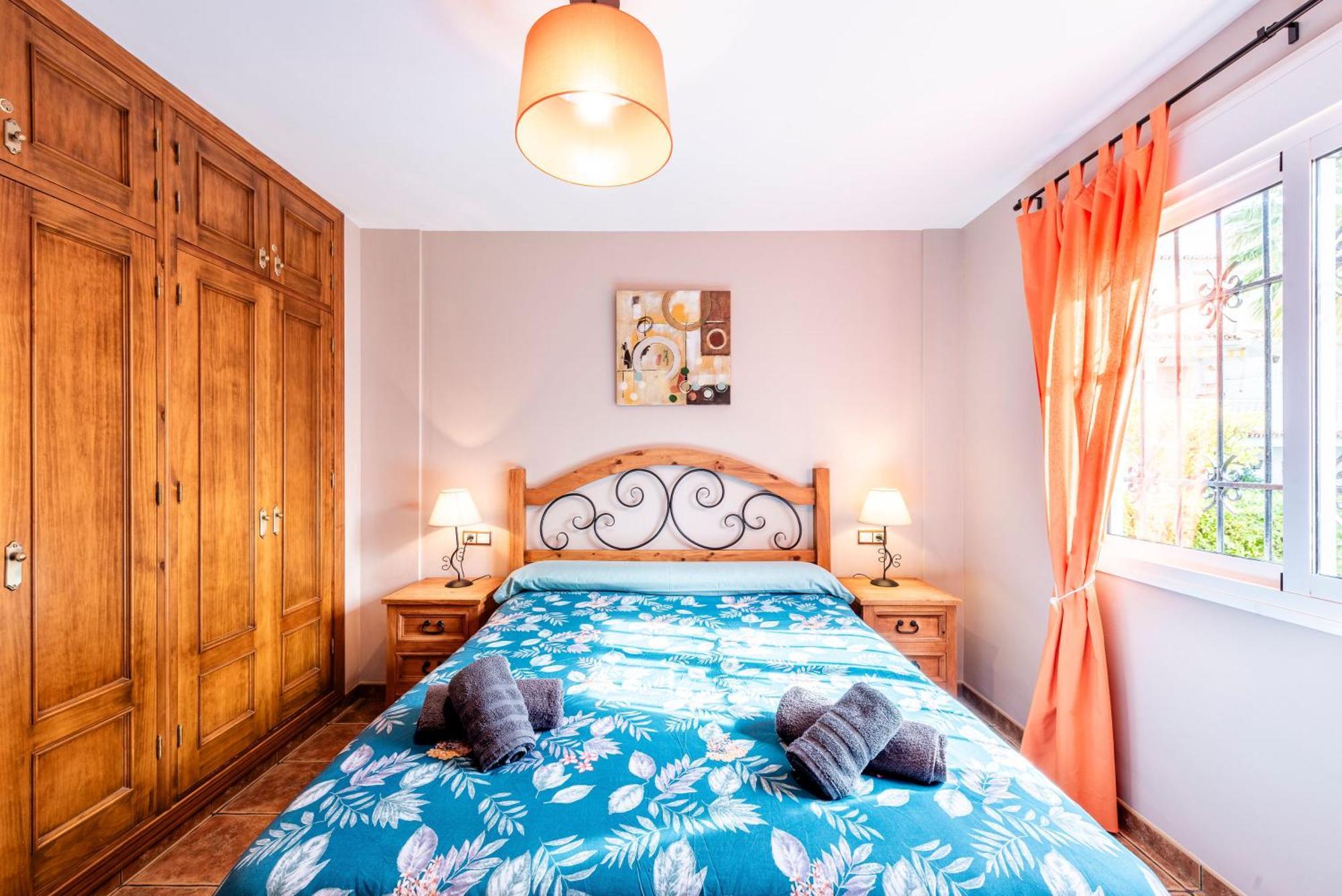 Nerja Centro, Playa Carabeo Apartment Luaran gambar