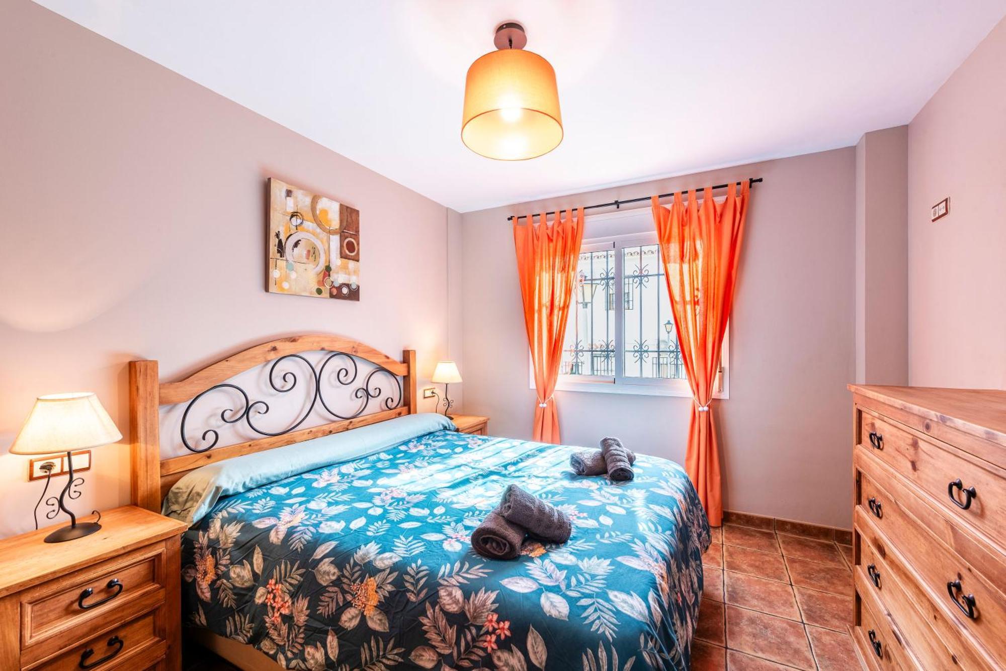 Nerja Centro, Playa Carabeo Apartment Luaran gambar